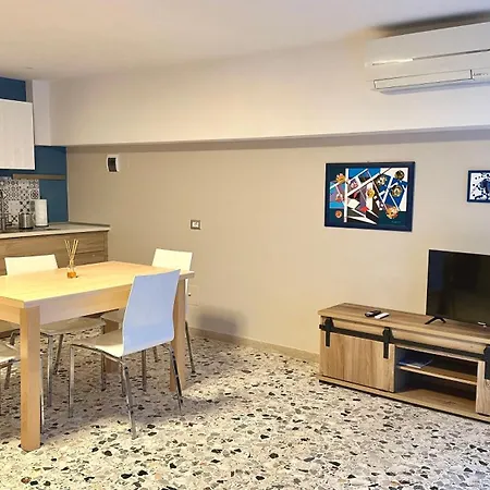 S122 - Sirolo, Bilocale A 50 Metri Dalla Piazza Apartman *